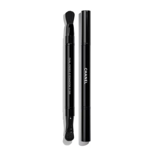 LES PINCEAUX DE CHANEL Retractable Dual-Ended Eyeshadow Brush N°200 Brand NEW - Picture 1 of 7